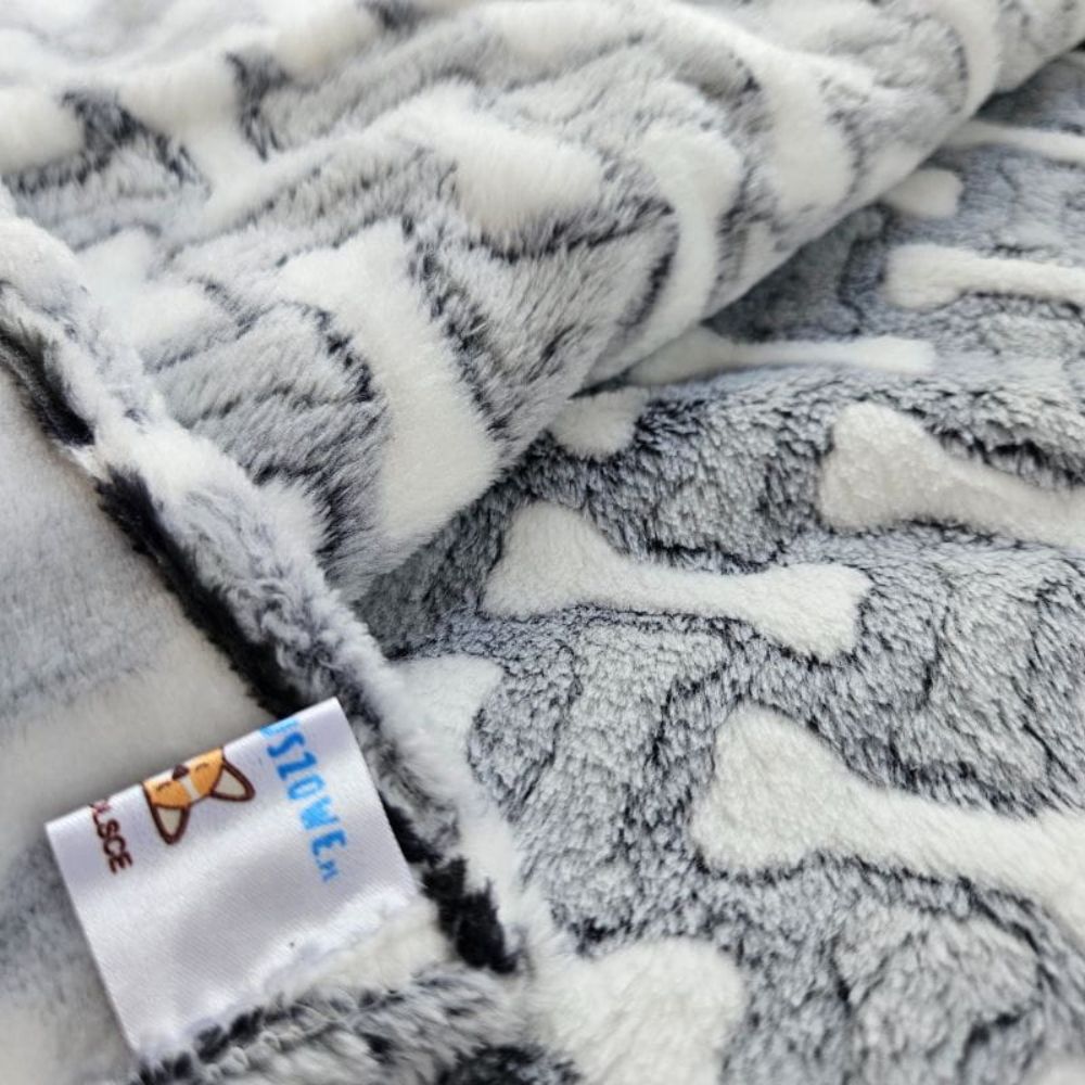 Mäkká fleecová deka vhodná do pelechu aj prepravky